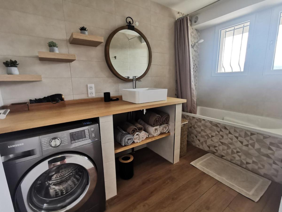 Sejour En Pleine Nature, Vue Imprenable, Jacuzzi Contes  Exterior photo